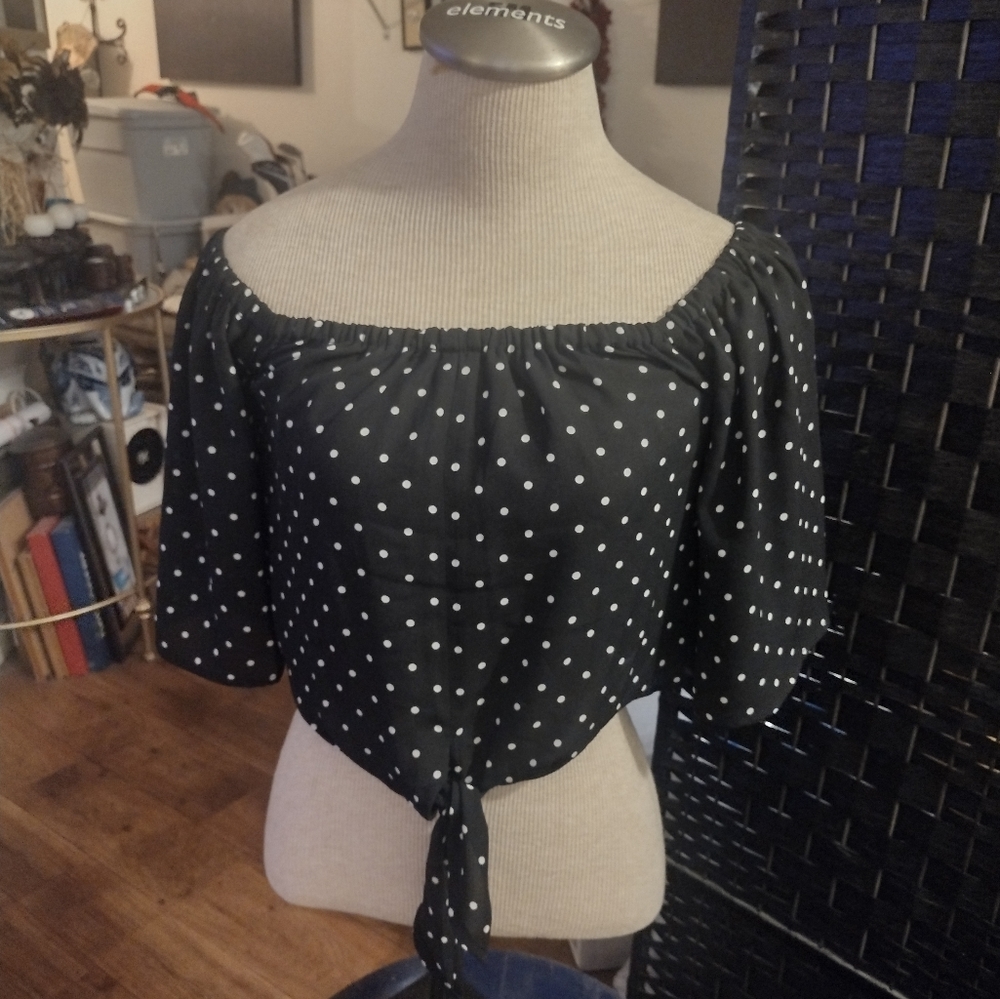 Nwt love tree top
